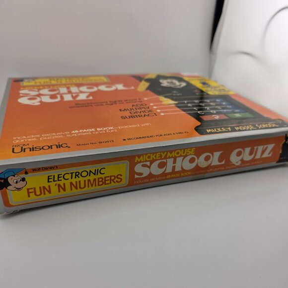 Unisonic Disney Mickey Mouse School Quiz Electronic Fun 'N‎ Numbers Calculator - Picture 2 of 9